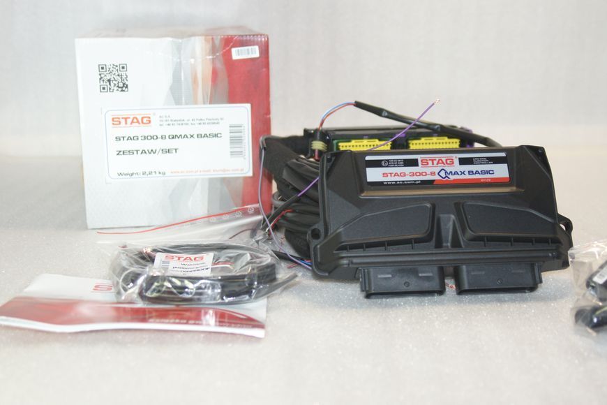 Комплект ГБО 4 Stag QMax Basic Tomasetto Nordic форсунки Barracuda на 6 цилиндров баллон 42л под запаску 00174 фото