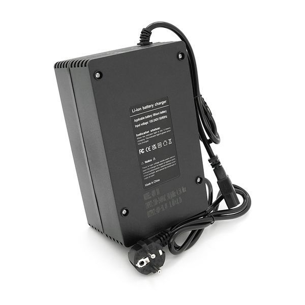 Зарядное устройство для аккумуляторов LiFePo4 48V(58,4V),16S,8A,500W, штекер Triangle plug (T-tipe/C13/IEC). индикация, 220х122х86mm, 1.5kg -YT36983 фото