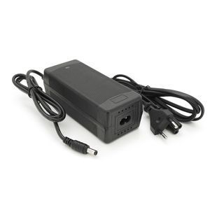 Зарядний пристрій для акумуляторів Li-ion 21V, 5S, 3A, штекер 5,5, 120х55х45мм -YT36937 фото