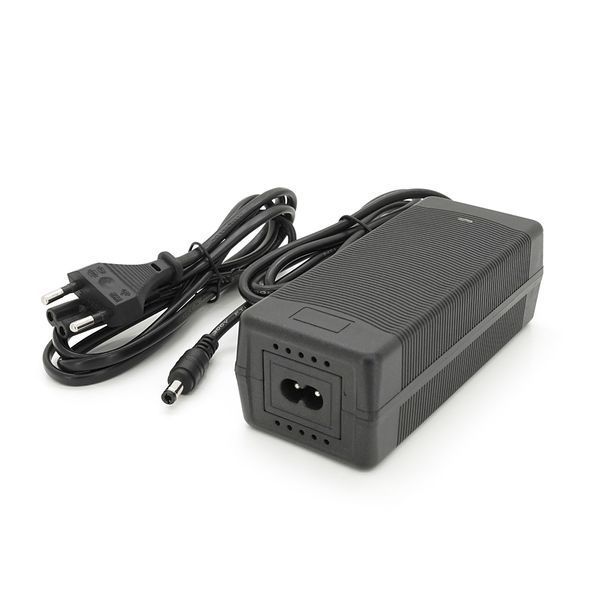 Зарядное устройство для аккумуляторов Li-ion 21V, 5S,3A,штекер 5,5, 120х55х45мм -YT36937 фото