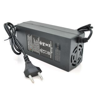 Зарядний пристрій Jinyi для акумуляторів LiFePO4 12V(14,6V),4S,2A,штекер 5,5,з індикацією,BOX -YT29889 фото