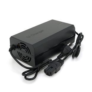 Зарядний пристрій Jinyi для акумуляторів LiFePo4 72V(87,6V),24S,6A,штекер Triangle plug (T-tipe/IEC/C13 N+L-), з індикацією,BOX -YT29893 фото