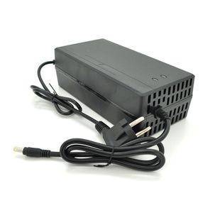 Зарядний пристрій для акумуляторів Li-ion 48V8A(54,6V),13S,штекер 5.5*2.5,з індикацією,!!!!УВАГА !!!!!--- 110V,BOX -YT25201 фото