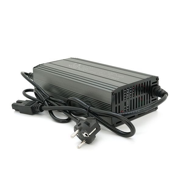 Зарядний пристрій для акумуляторів Li-Ion 36V(42V),10S,10-15A, штекер Triangle plug (T-tipe/C13/IEC). 185x88x60mm -YT37017 фото