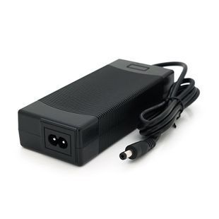 Зарядное устройство HE/HB-360502для LiFePo аккумуляторов 36.5V2A, штекер 5,5*2.1, с индикацией, BOX -YT22754 фото