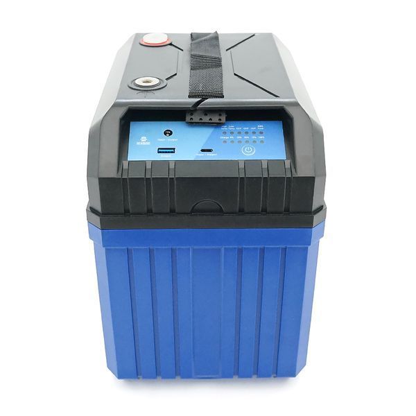 Аккумуляторная батарея DC HOUSE LiFePO4 12,8V 100Ah,(50/100A), 0&deg;C до 55&deg;C, гвинт M8,Type-C DC Ports, 260х168х209 мм. 10.8 кг -YT45676 фото