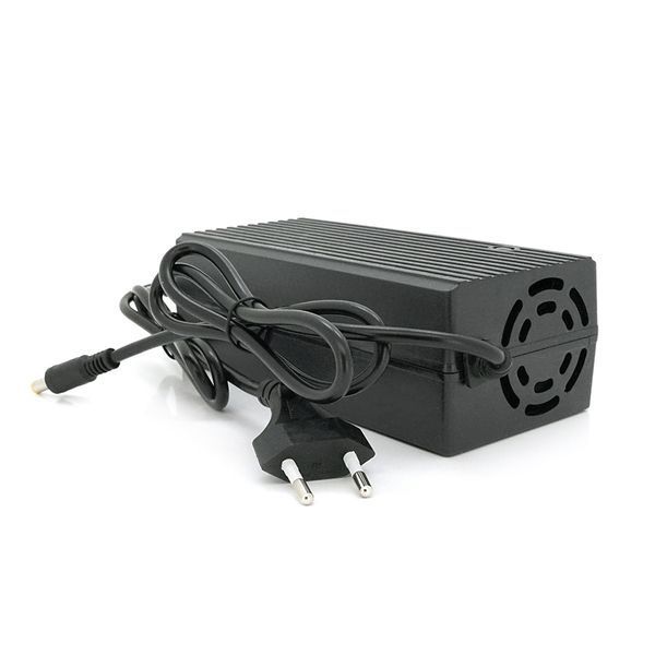 Зарядное устройство Jinyi для аккумуляторов LiFePo4 12V(14,6V),4S,5A,штекер 5.5*2.5,с индикацией,BOX -YT22418 фото