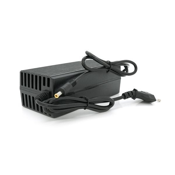 Зарядное устройство Jinyi для аккумуляторов LiFePo4 12V(14,6V),4S,5A,штекер 5.5*2.5,с индикацией,BOX -YT22418 фото