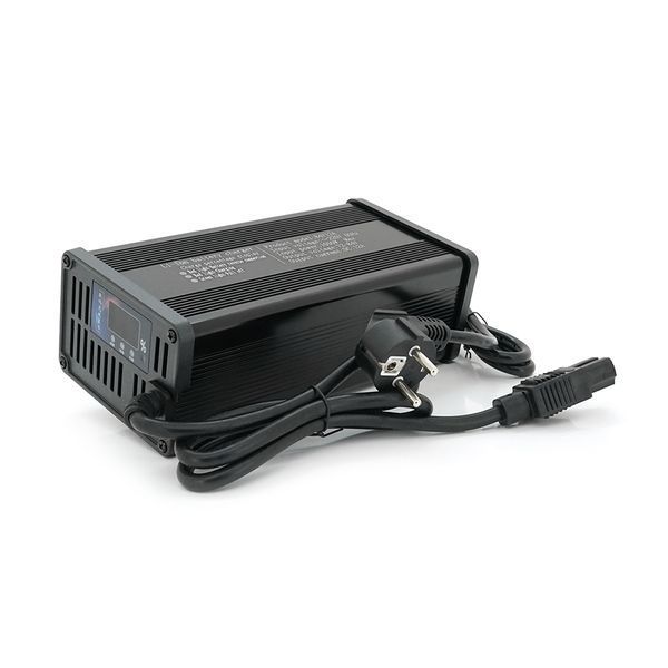 Зарядное устройство для аккумуляторов Li-ion 72V(84V),20S,12A, штекер Triangle plug (T-tipe/IEC/C13 N+L-), 185x88x60mm -YT37034 фото