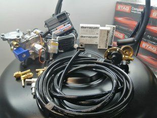 Комплект ГБО 4 Stag Q-Box Basic Tomasetto Nordic форсунки Barracuda баллон 42л под запаску 00494 фото