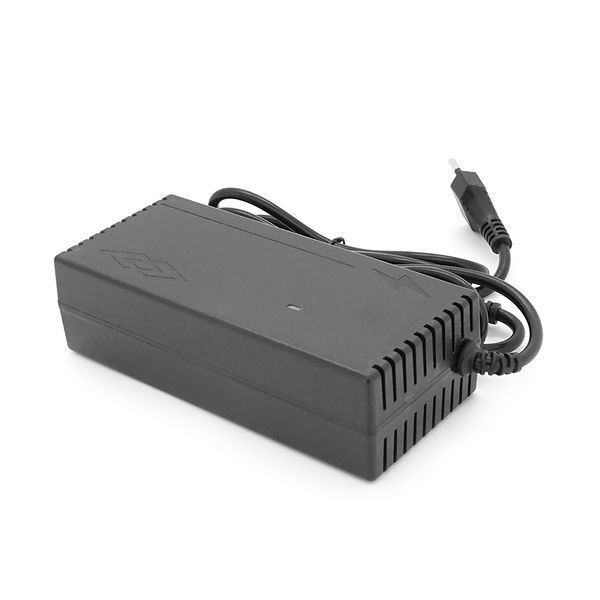 Зарядний пристрій для акумуляторів Li-ion 12V (12,6V),3S,8A,штекер 5,5х2,5мм, індикація YT-36781 фото
